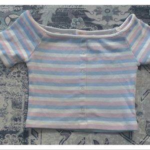 💛Never worn crop top pastel colors